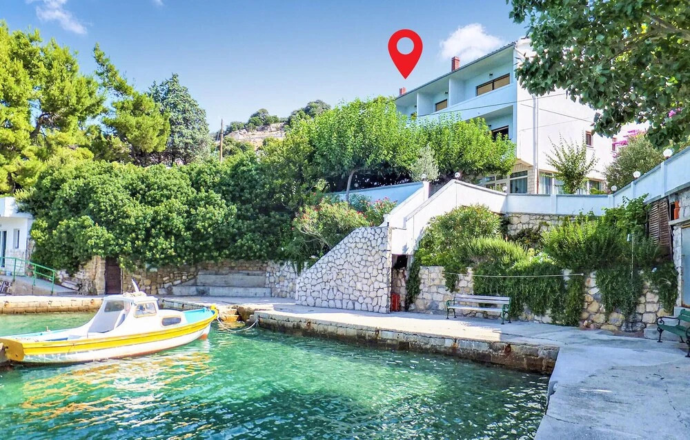 Amazing Apartment in Rab With Wifi and 1 Bedrooms