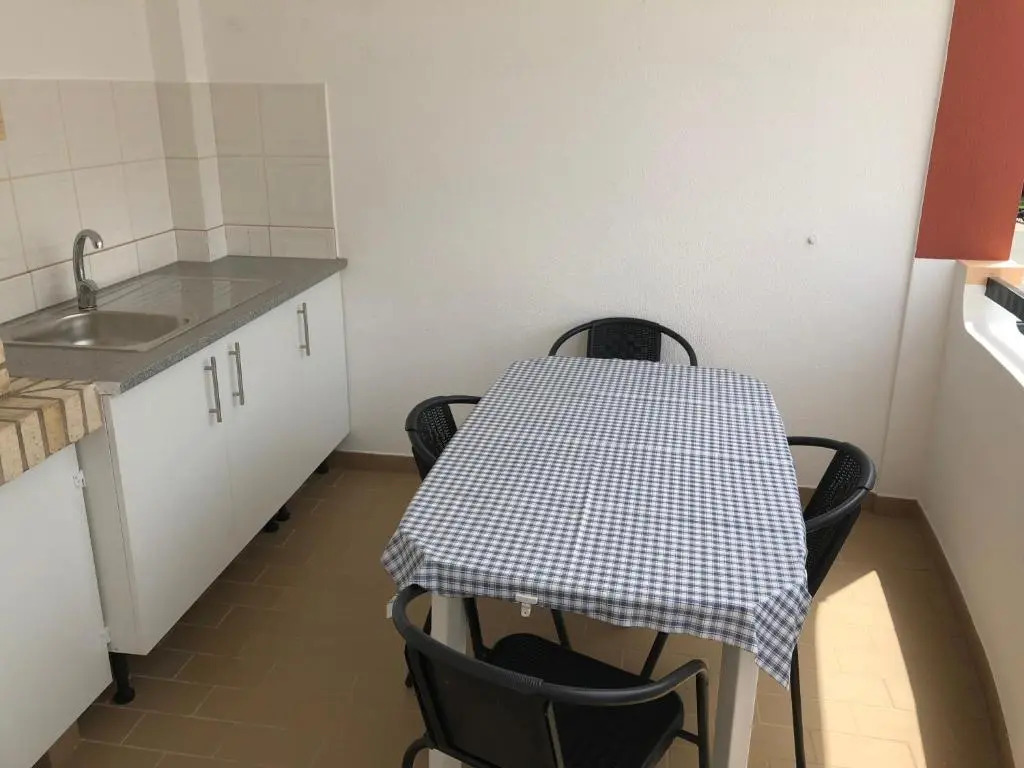 Olinda’s 2 Bedroom Apartment