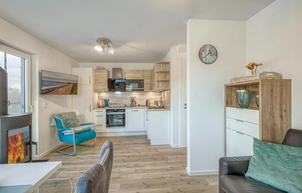 Beautiful Home In Tossens With Sauna