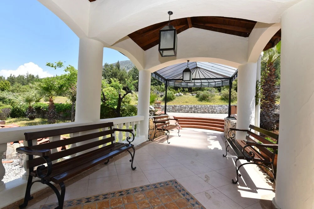 Artemisia Royal Park Club Hotel