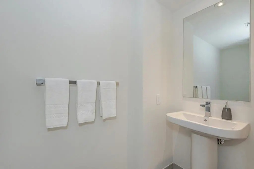 5 Stars Luxury 1BR -FRONT Intracoastal VIEW