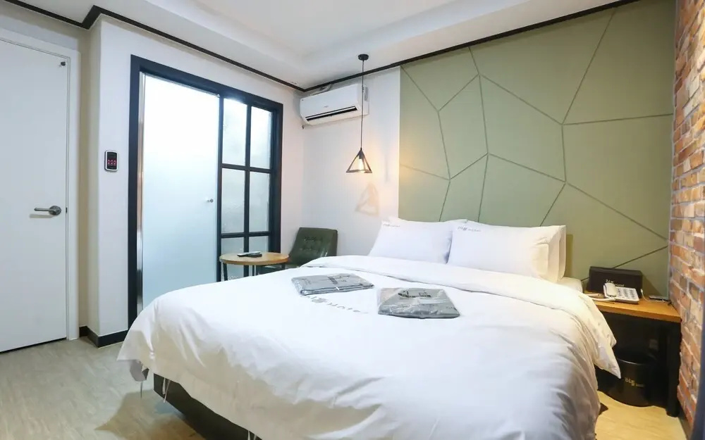 Wonju Two Days Hotel