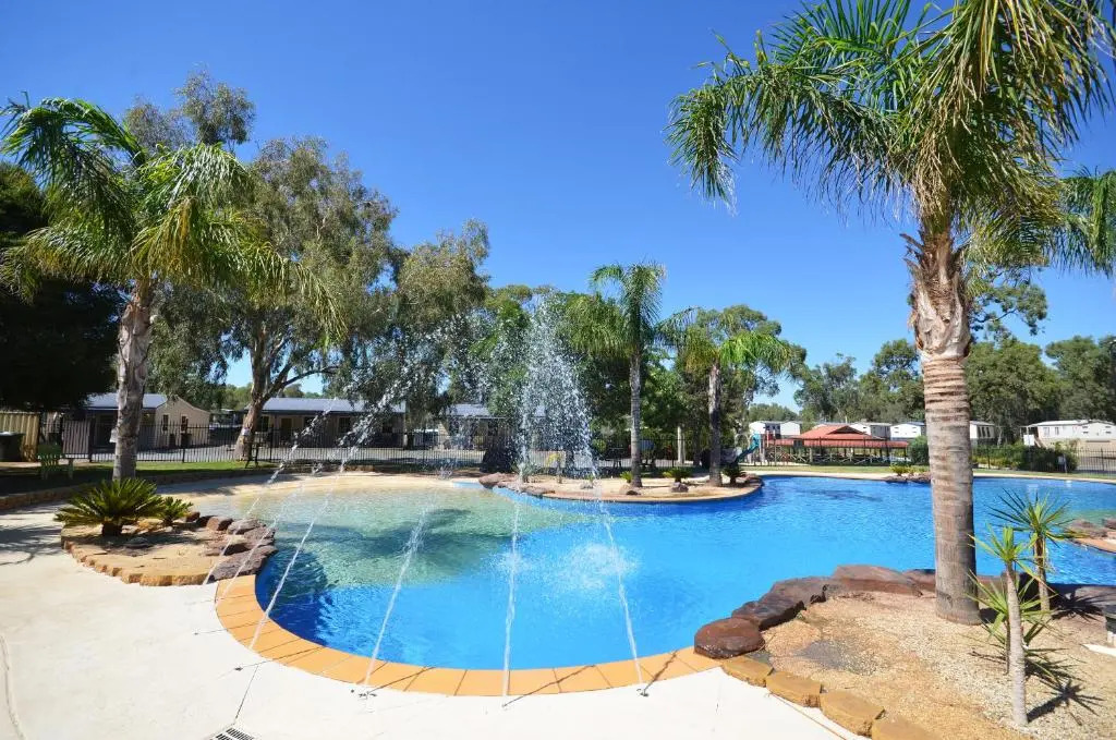 Tasman Holiday Parks - Merool on the Murray