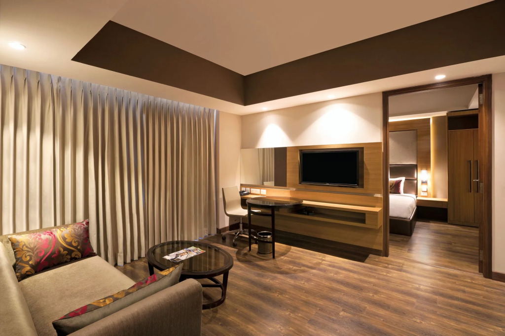 Lemon Tree Hotel, Sector 68, Sohna Road, Gurugram