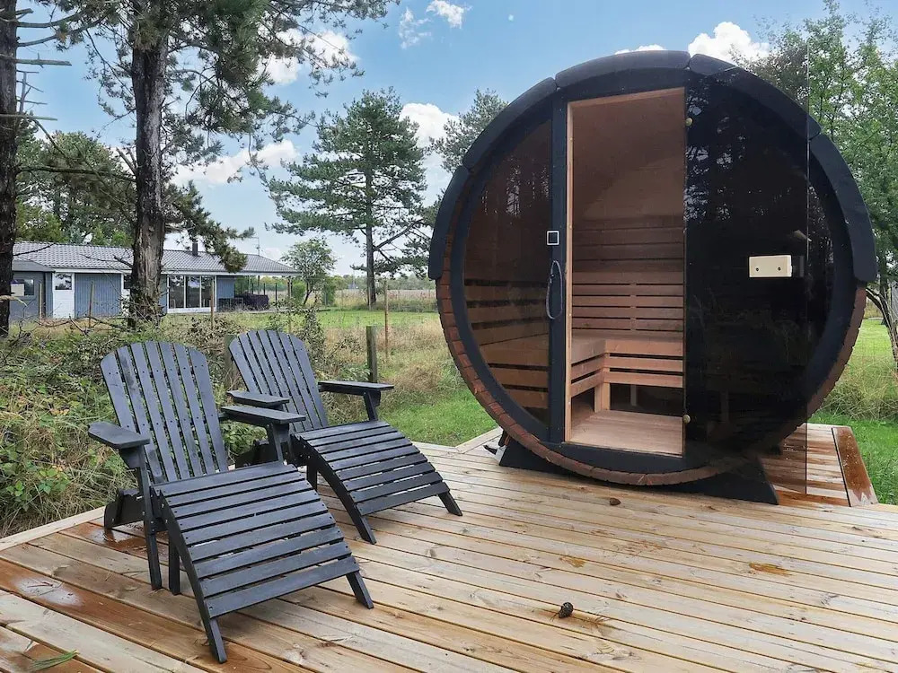 Family Retreat: Sauna & Fenced Garden