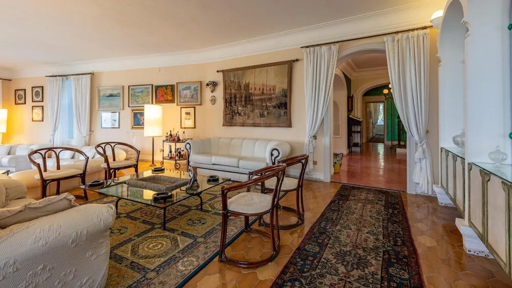 VILLA CARINA 12, Emma Villas