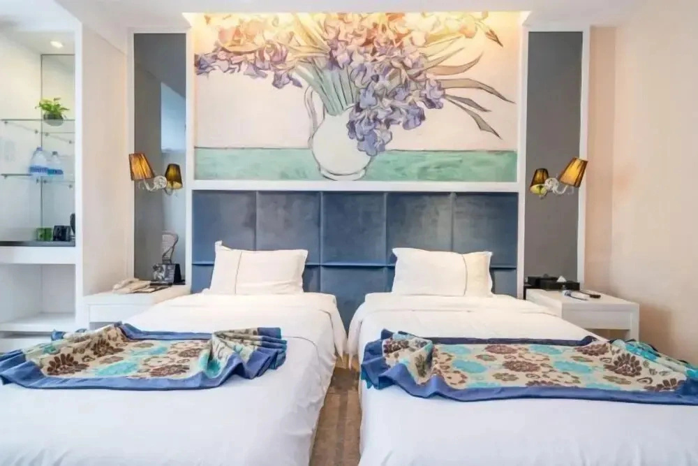 Bainian Shangting Boutique Hotel