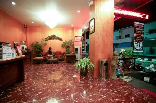 Cafe 66 House @ Patong Beach