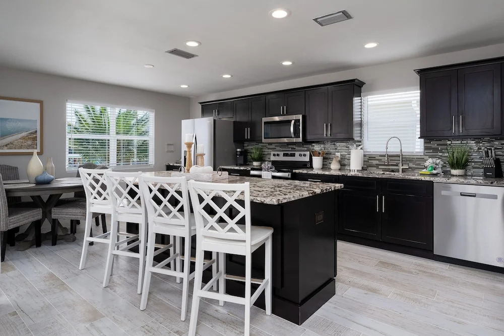 Shells N Sunshine! Getaway Destination Just Minutes from the White Sandy Beaches of Fort Myers! home