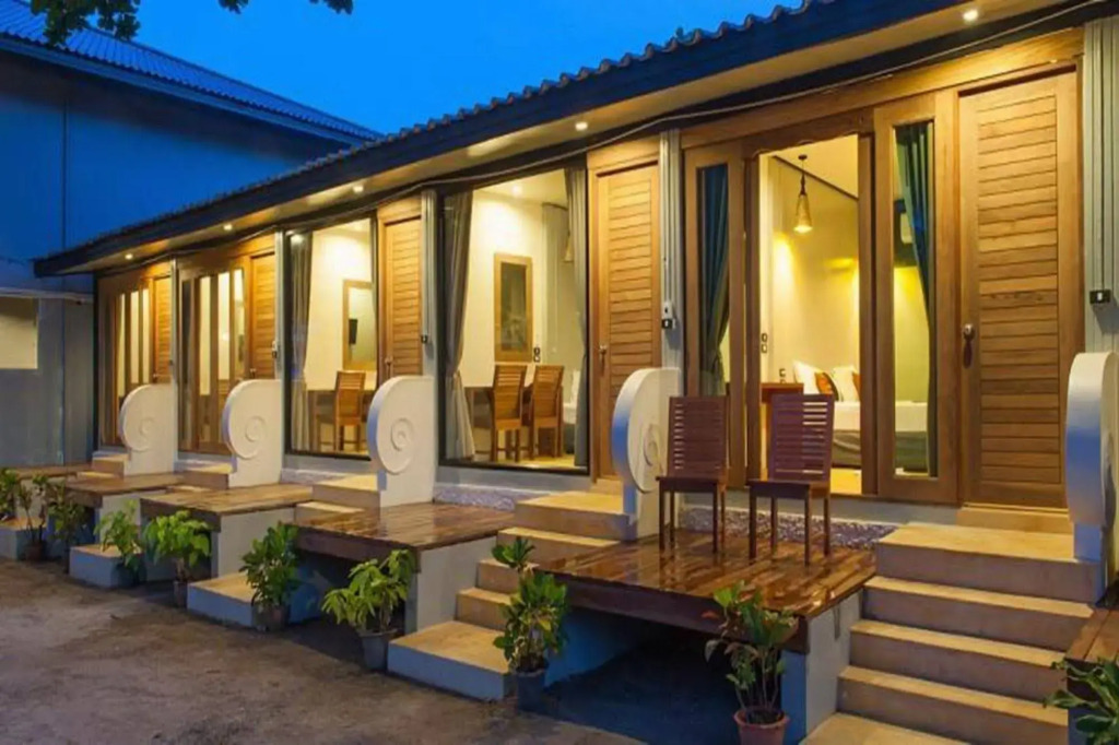 Sichon Cabana Beach Resort