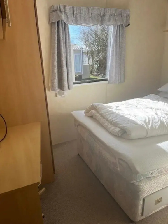 Home by the Sea - Adventure Village Access