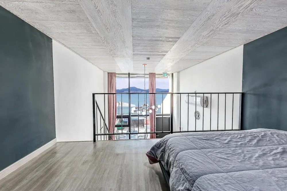 Yeosu Andante Pension