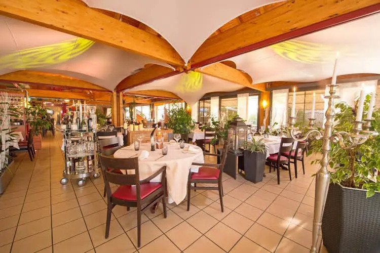 Hotel Lacotel