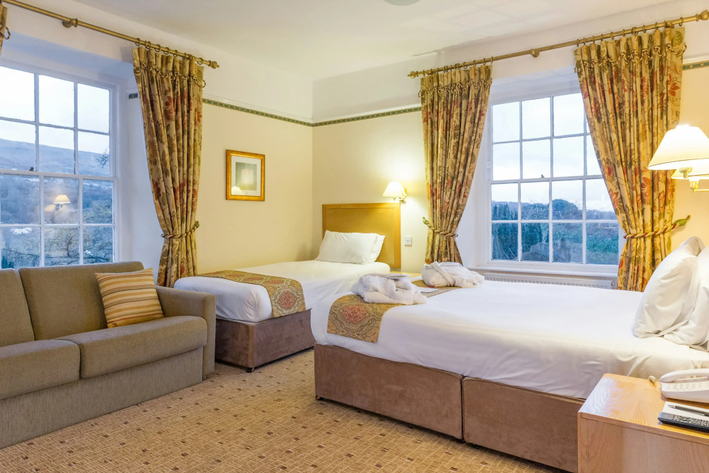 Royal Victoria Hotel Snowdonia