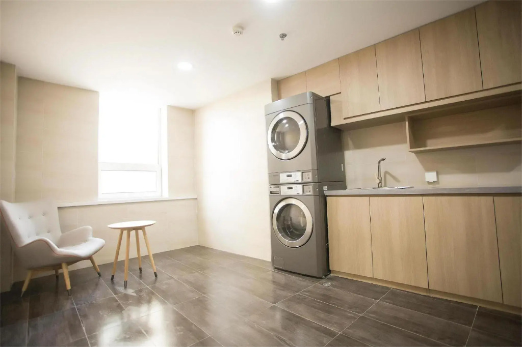 Hanting Premium(Changchun Silicon Valley Avenue Jilin University South Campus Hotel)