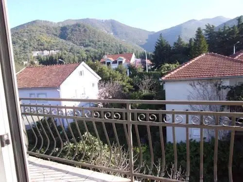 NB Guesthouse