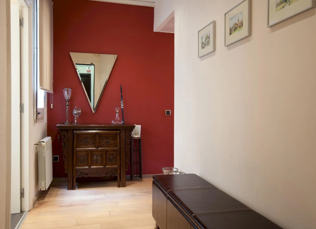 DONNA · Donna's Residence · Low-priced, Super Reviewed Apartment