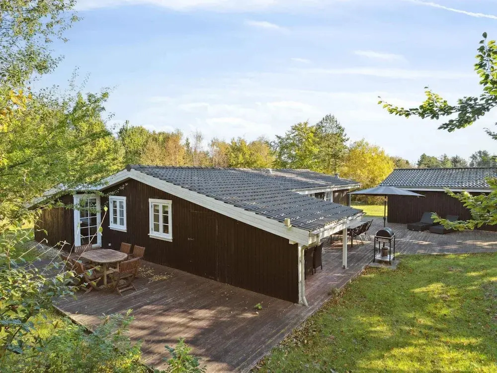 5 Star Holiday Home in Saeby