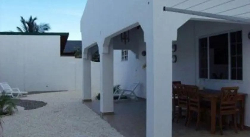 Casa Tumba Diamond