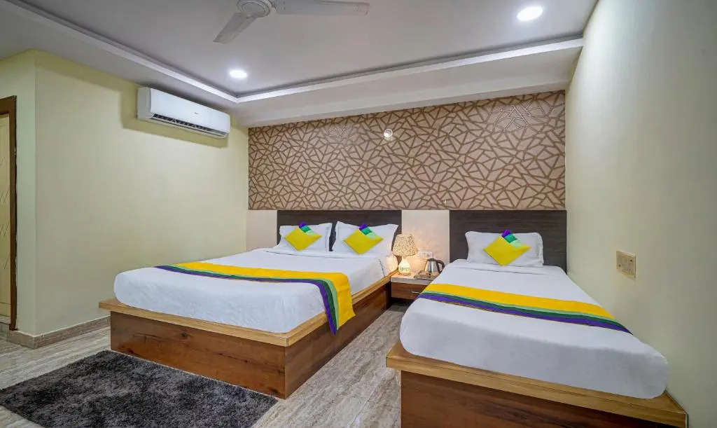 FabHotel Galaxy Shamshabed - Nr, Rajiv Gandhi International Airport