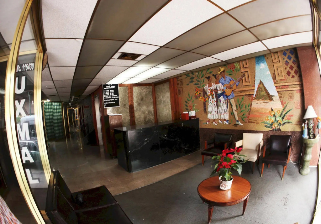 Hotel Uxmal