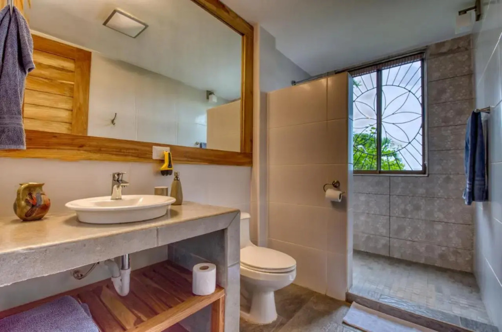 Ananda Guesthouse