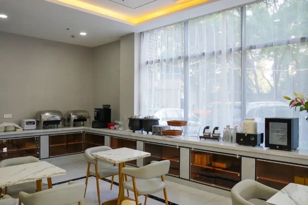 Jinjiang Inns Shanghai Minhang Dongchuan Road Hotel