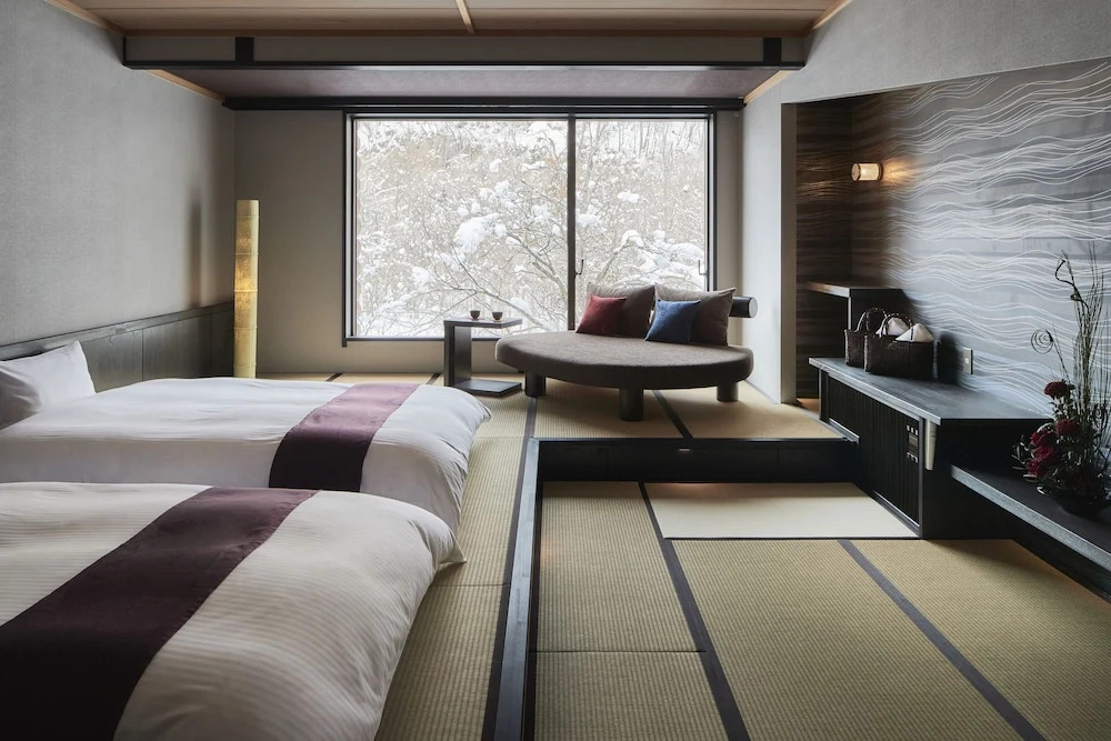 Hoshino Resorts Oirase Keiryu Hotel