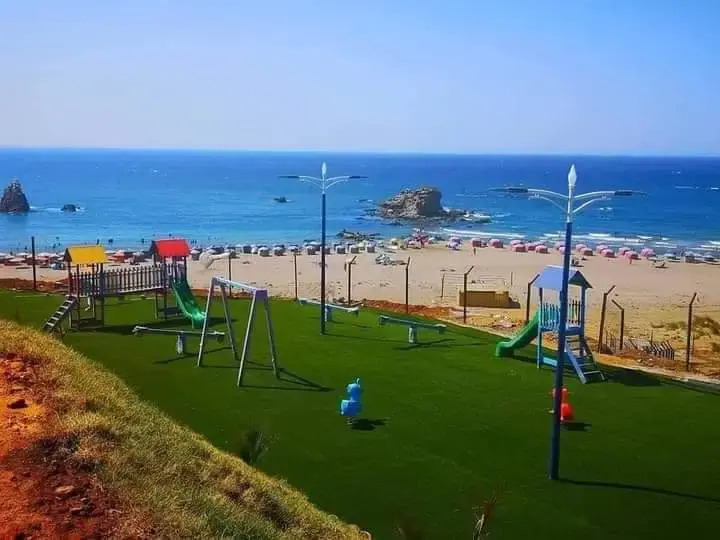 Le Rocher De La Mer