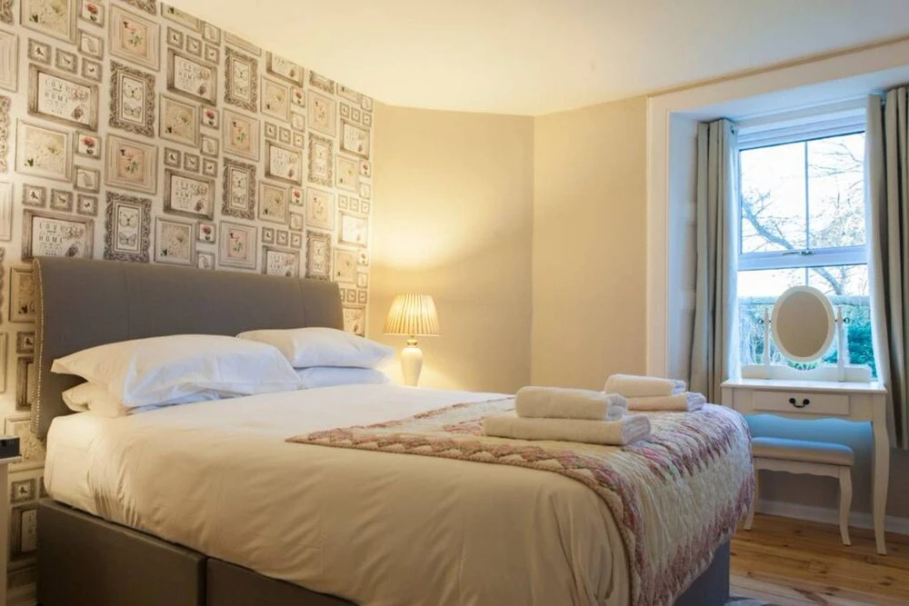 1 Bedroom Flat In Edinburgh