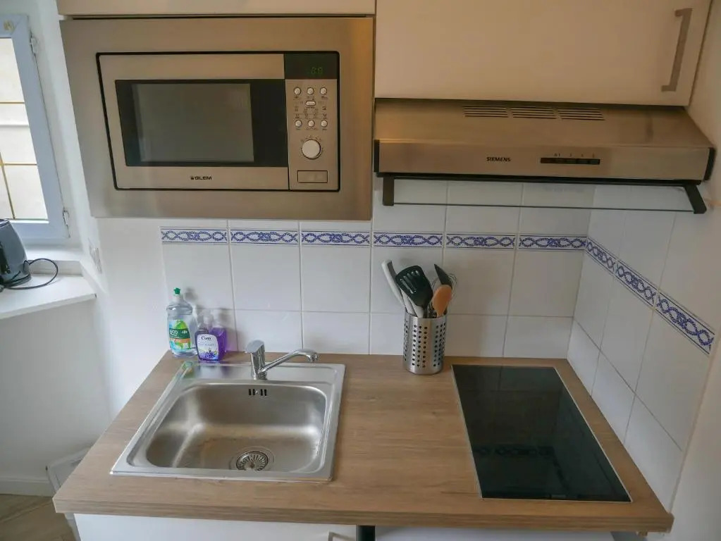 Studio rénové avec terrasse et vue unique !