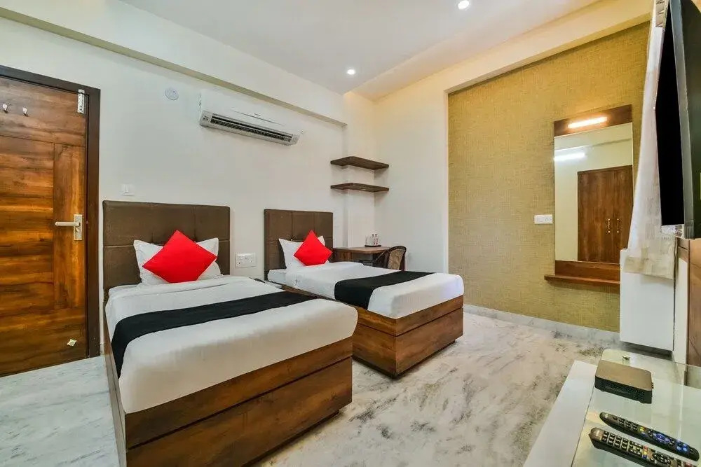 The Sejour by OYO Rooms