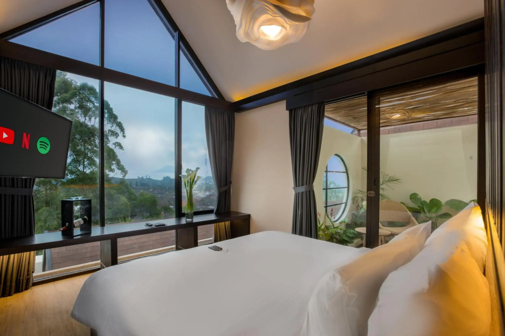 Sunsetfalls Gardens And Resort