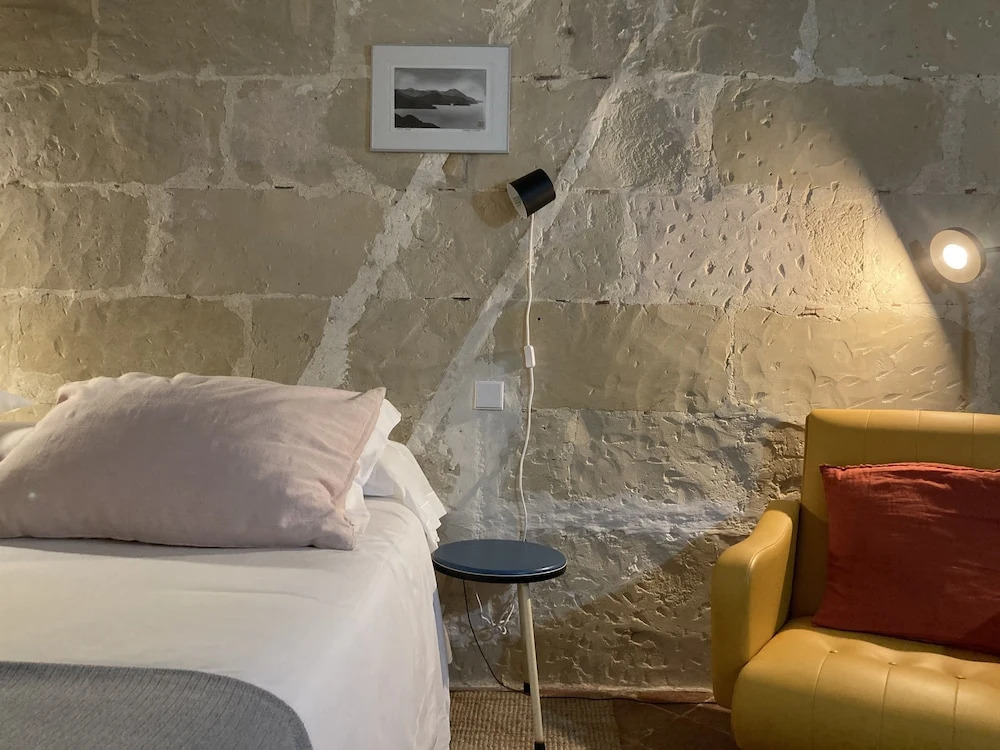 Hotel Hevresac Singular & Small