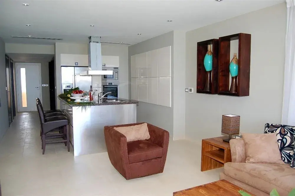 The Strand Luxury Condominiums