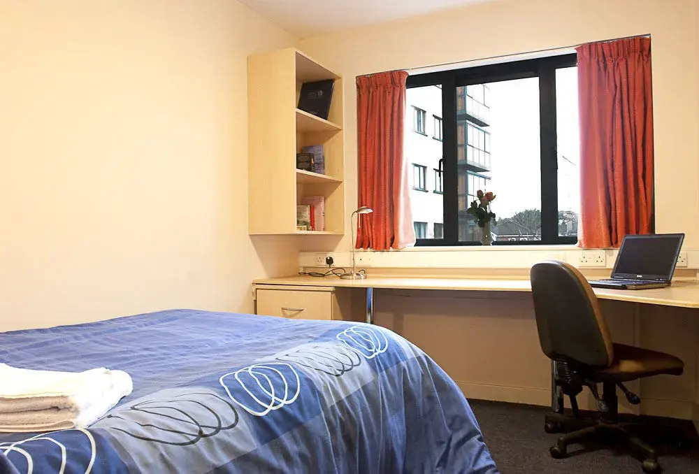 University Hall - UCC Summer Beds