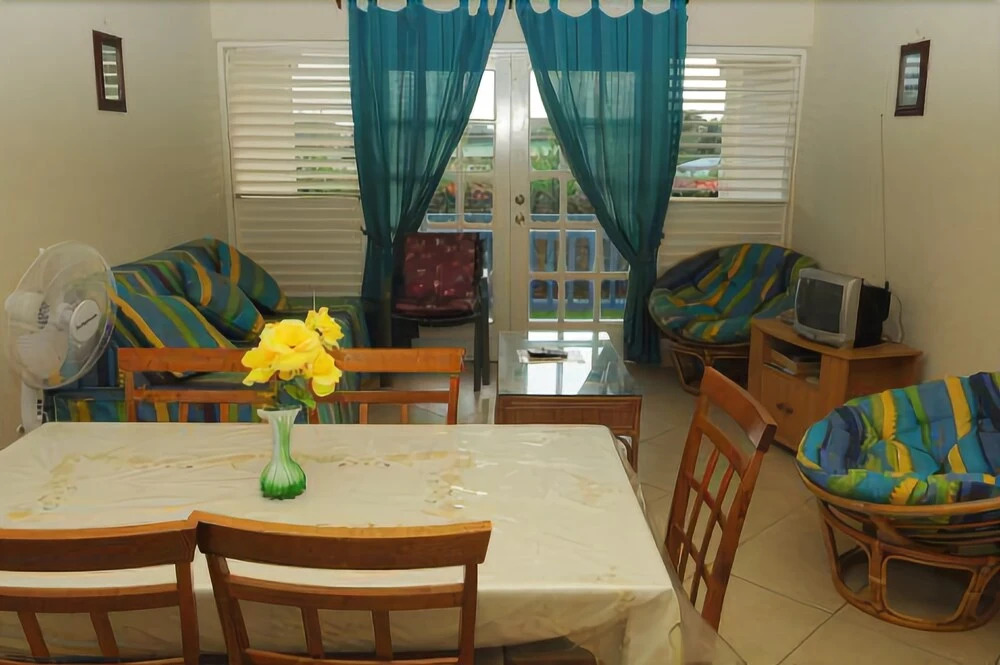 Seawinds Condominiums