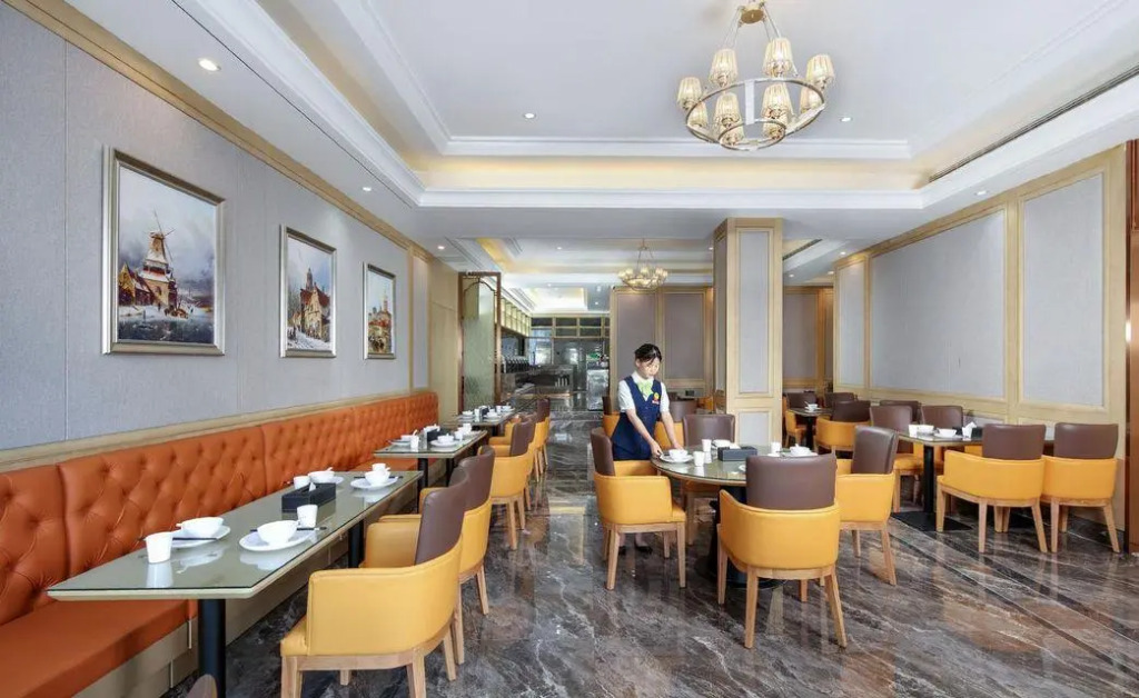 Vienna Hotel (Xi'an Qujiang Datang never night city)
