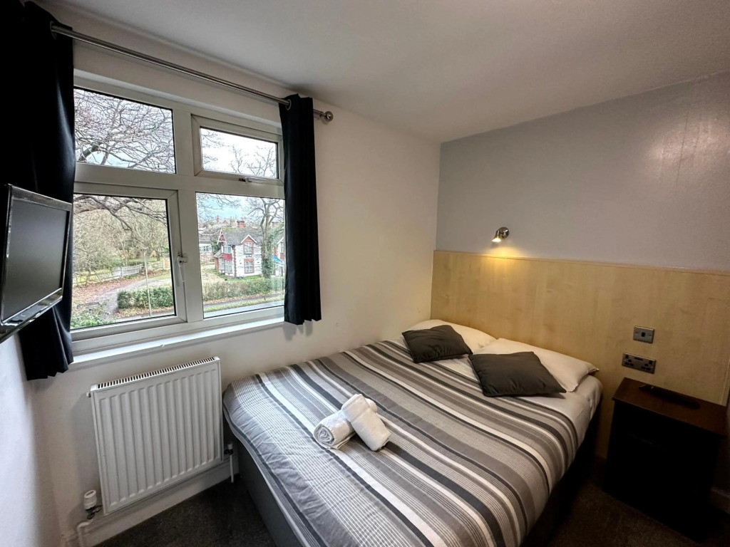 Gainsborough Lodge