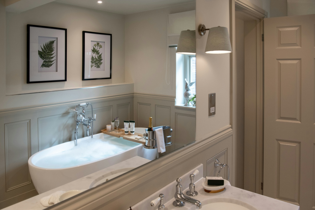 Careys Manor Hotel & SenSpa
