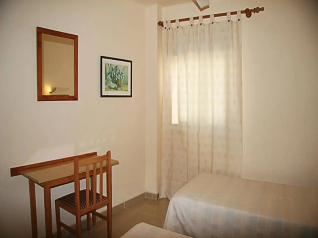 Hostal Residencia Europa Punico