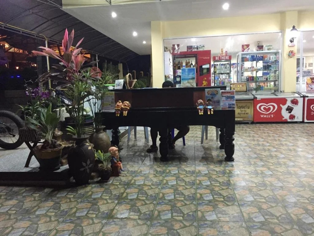 Nong Nuey Rooms
