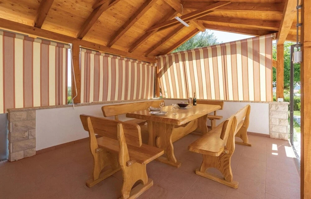 Amazing Apartment in Zadar With 2 Bedrooms and Wifi