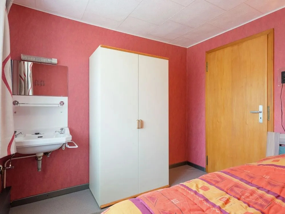 Spacious holiday home with large garden