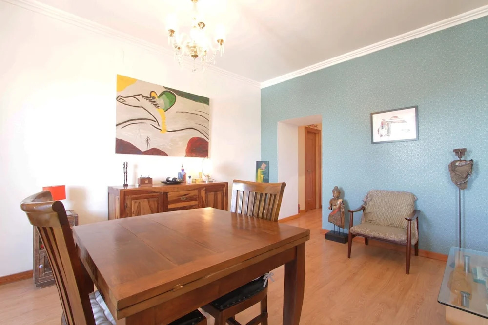 River View Very Central & Spacious 1 Bedroom