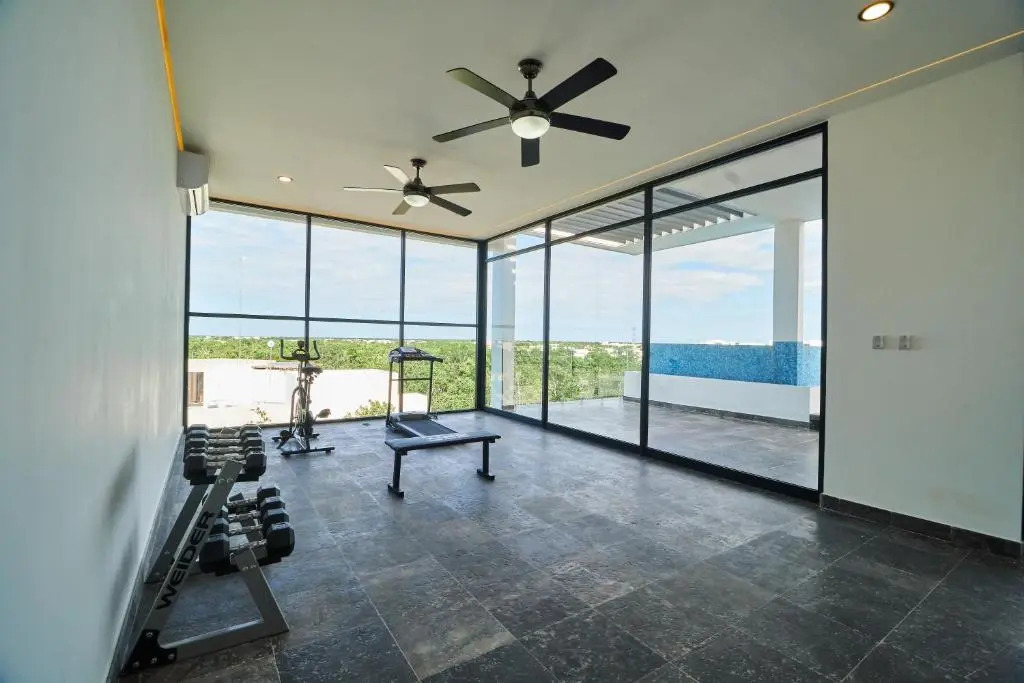 Luxury Studio Ideal for your Tulum Workaction, 500MB Internet FAST SPEED