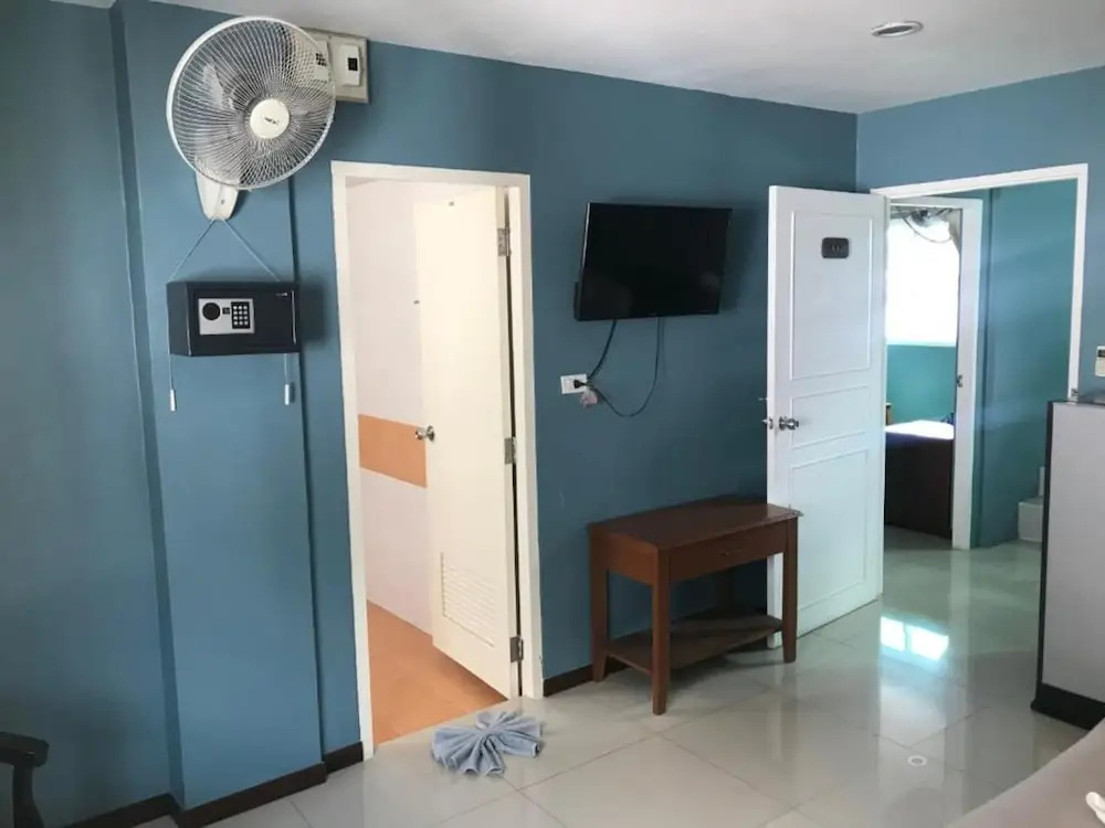U-ra Guesthouse