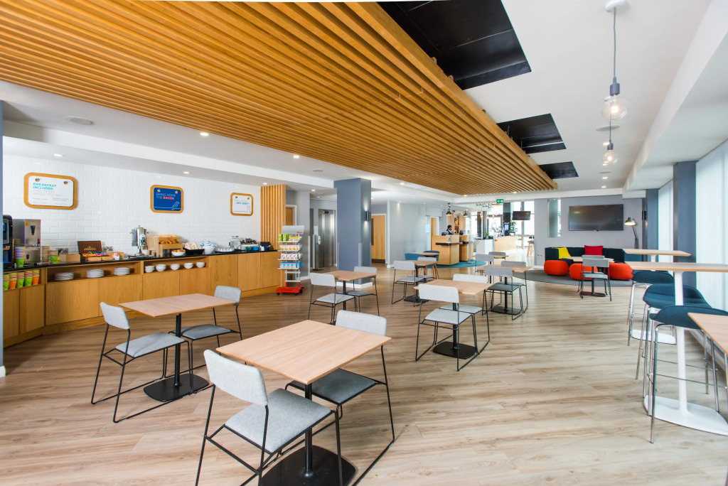 Holiday Inn Express Leeds City Centre - Armouries by IHG