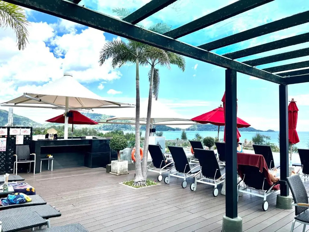 Patong Beachfront Studio 2 Mins Walk To Whitebeach