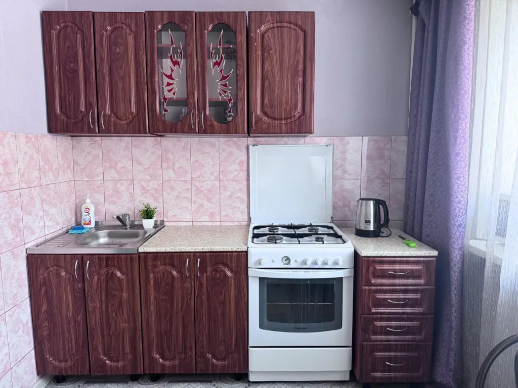 Аврора на улице Дзержинского 10
